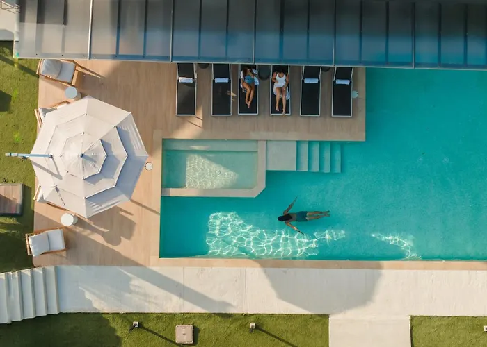 Epic Tamarindo Boutique Hotel